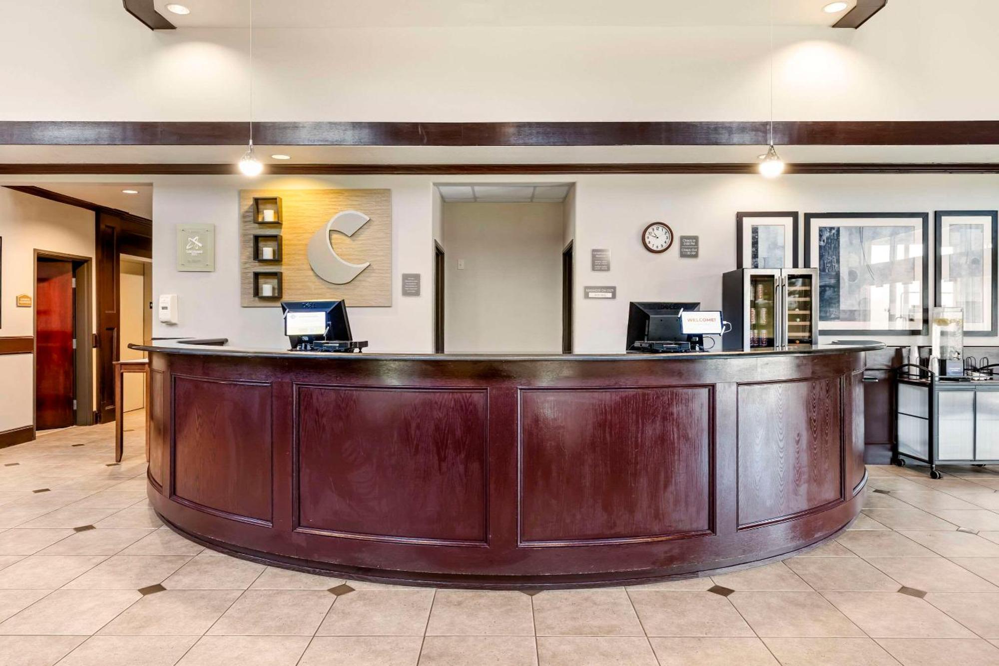 Comfort Suites Palestine Zewnętrze zdjęcie