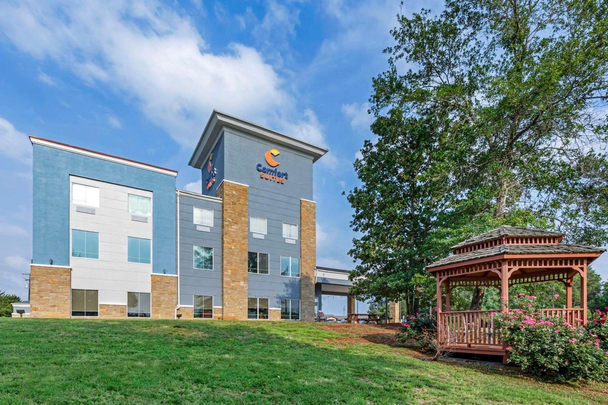 Comfort Suites Palestine Zewnętrze zdjęcie